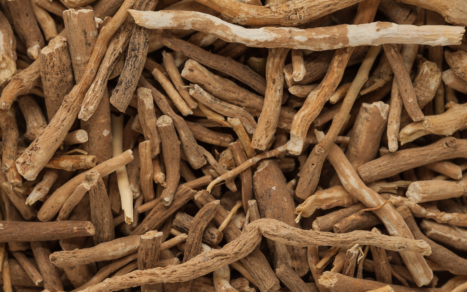 Ashwagandha Vs. Rhodiola: Adaptogenic Herb Showdown